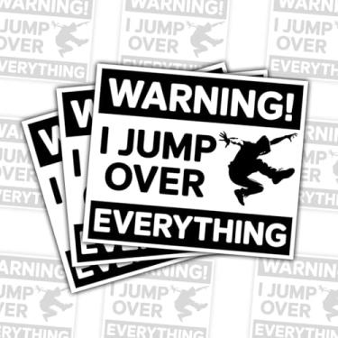Imagem de 3 peças de adesivos Warning I Jump Over Everything Parkour, decalques divertidos de vinil de esportes radicais para laptop, caderno, diário, garrafa de água, carro, presente para adolescentes