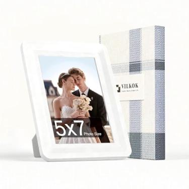 Imagem de vilkok Porta-retrato com tapete de 12 x 18 cm, instalação em 5 segundos sem ferramentas, molduras de design de segurança sem metal, molduras leves vêm em 8 cores para decoração de casa, casamento e