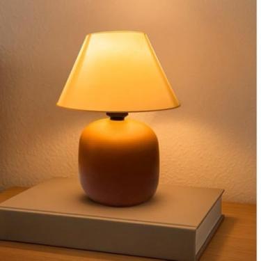 Imagem de Abajur de cerâmica com luminária de dupla voltagem e abajur, adequado para decoração de quartos, escritórios, salas de estar e quartos infantis. Lâmpada padrão E27.(Terracota)