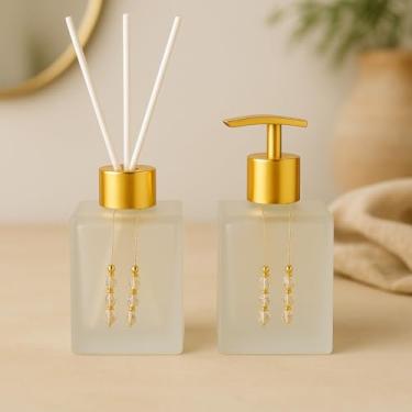 Imagem de Kit Lavabo Luxuoso de Vidro Cubo 250ml – Sabonete Líquido + Difusor de Ambientes, Design Sofisticado, Ideal para Presente e Decoração(Fosco Incolor C/Dourado)