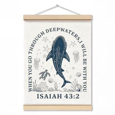 Imagem de ZNGFON Decoração de parede cristã de tubarão-baleia na moda 30,5 x 40,6 cm, When You Go Through Deep Waters I Will Be With You Isaías 43:2, pôster de arte de parede com moldura de madeira, verso azul
