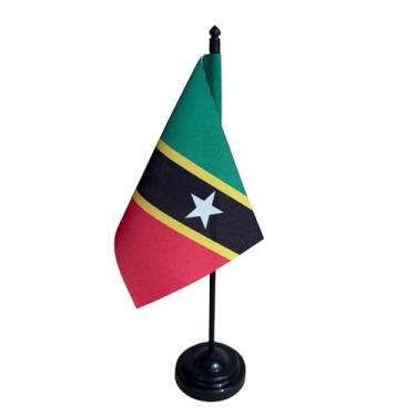 Imagem de Bandeira de Mesa São Cristóvão e Névis, 26cm Altura Total, Face Única, Tecido Oxford, Multicolorido, Base Plástica, para Escritório e Eventos