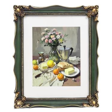 Imagem de Moldura vintage de 28 x 35 cm com flor em relevo, moldura verde ornamentada para fotos de 28 x 35 x 25 cm com tapete branco, molduras antigas de resina feitas à mão para pendurar na mesa e na parede