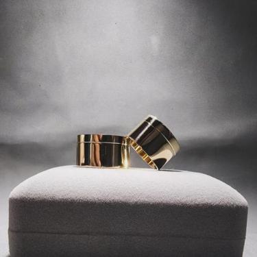 Imagem de Par de Alianças Ouro 18k 12mm 16 gramas Quadrada - Sheju Joias