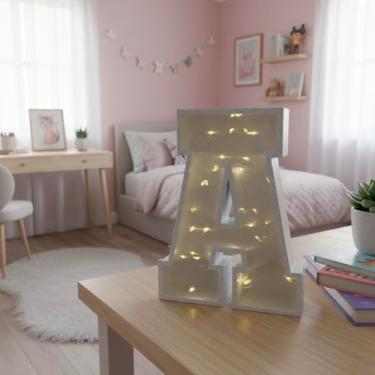 Imagem de Luminária Letra "A" em Impressão 3D com LED | 16cm Artesanal | Decoração Quarto Infantil, Maternidade, Festa | Efeito Aurora 3D