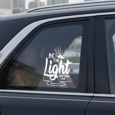 Imagem de Decalque de vinil cristão premium Be The Light Matthew 5:14 – Adesivo de versículo bíblico à prova d'água para janela de carro, para-choque e caminhão, decoração de fé inspiradora (15 x 15 cm)