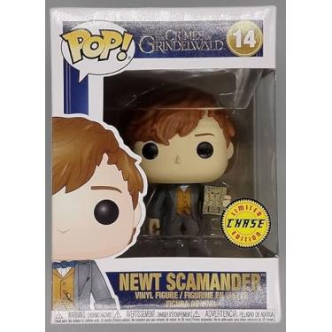 Imagem de Newt Scamander (Chase Edition): Fantastic Beasts - The Crimes of Grindelwald x Funko POP! Vinyl Figure & 1 PET Plastic Graphical Protector Bundle [#014 / 32751 - B]