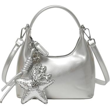 Imagem de Maycred Y2K Bolsa feminina de ombro de couro envernizado brilhante com acessórios para pendurar em estrela, bolsa crescente, bolsas transversais, Prata brilhante, Tendência