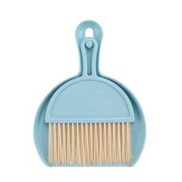 Imagem de POCREATION Conjunto de Vassoura e Pá de Lixo Mini, Pá de Lixo Com Tira de Borracha Macia e Cerdas Finas de PET para Limpeza de Mesa de Escritório, Design Empilhável e Pendurável (Azul)