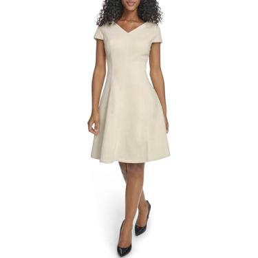 Imagem de Calvin Klein Vestido feminino de camurça, gola V, manga cavada, comprimento até o joelho, Creme, 36