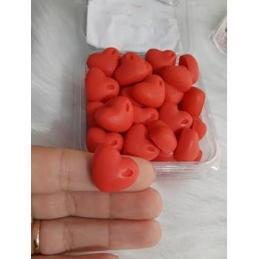 Imagem de Sabonete Artesanal Mini Coração para Lembrancinha, 60 Unidades, Formato Coração, 2 x 1,7 x 1 cm, Personalizável com Cor e Essência (Vermelho, Rosas Vermelhas)