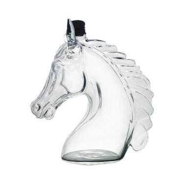 Imagem de Decantador De Uísque Em Vidro Com Cabeça De Cavalo Gravada Para Amante