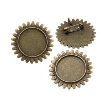 Imagem de Broche Antigo De Bronze Banhado a Prata Estilo Barroco Com Base Para C