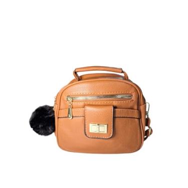 Imagem de Bolsa Casual com Alça Transversal e Charmoso Chaveiro de Pompom (Caramelo)