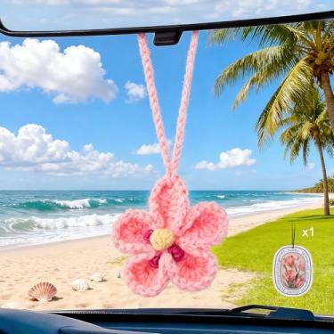 Imagem de Ornamento de carro de crochê de flor de hibisco rosa com aromatizador de ar, bonito acessório de pendurar para espelho de carro feito à mão bolsa pingente para decoração, acessórios de espelho