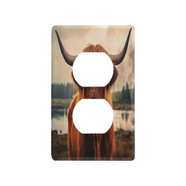 Imagem de Blueangle Placa de parede Highland Cow Duplex Outlets, tamanho padrão, placas de cobertura de tomada elétrica de 1 gangue para decoração de quarto de escritório em casa, 4,53 x 2,76 polegadas (567)