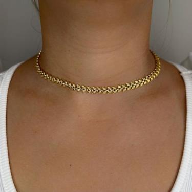 Imagem de Colar Choker Folhas Banhado em Ouro 18k - Anastásia Joias