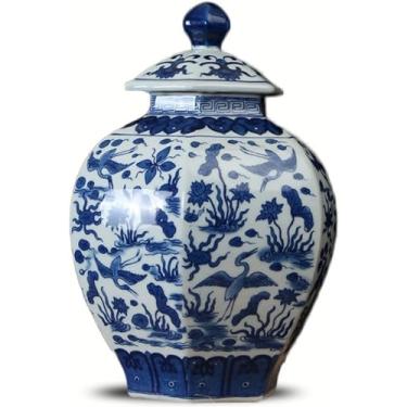 Imagem de AKALNNB Vasos para centros de mesa vaso de cerâmica novo chinês retrô azul e branco vaso de porcelana 22 cm pequeno pintado à mão vasos decorativos para escritório, sala de estar, mesa decorativa