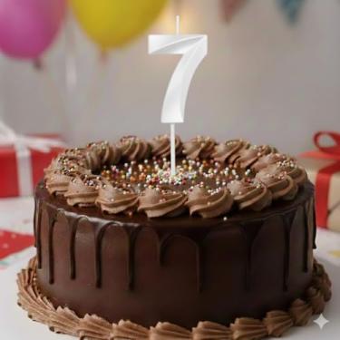 Imagem de Vela De Aniversário Mini Design Número Com 5Cm Silver Festas Branca (Número 7)
