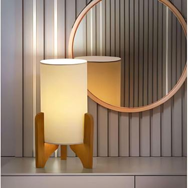 Imagem de Abajur Vitória Palha Base Madeira Elegância Ambiente