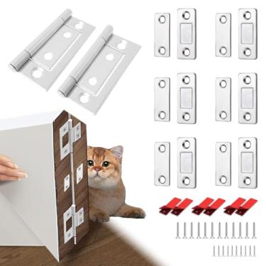 Imagem de Pacote com 2 dobradiças de porta para gatos com parafuso, adequadas para portas de madeira maciça, portas internas e externas, trinco para evitar que o cão destrói caixa de areia para gatos, espaço