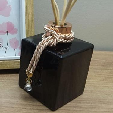 Imagem de Aromatizador De Ambiente Difusor De Varetas-Difusor de Aromas Com Pingente Decorativo e Varetas Decoradas-Organizador Banheiro_decoração Sala-Preto e Rosê Gold-Luiggi Presentes®