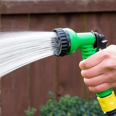 Imagem de Mangueira Ideal Para Jardinagem Com Jatos De Água