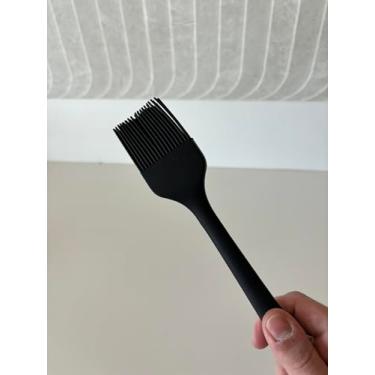 Imagem de Pincel de Silicone para Cozinha, Preto e Vermelho, Cabo Ergonômico, Resistente ao Calor