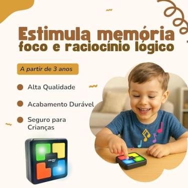 Imagem de Jogo da Memória Eletrônico Compacto Luz e Som Estilo Genius 6x6cm – Brinquedo Educativo Infantil, Portátil, 4 Cores, Níveis de Dificuldade, Estimula Concentração e Coordenação
