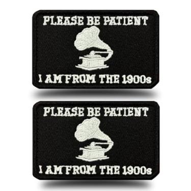 Imagem de 2 peças Please Be Patient Im from The 1900s Hook and Loop Bordado Patch, Gramofone Retrô Engraçado Meme Moral Costurado Emblema Remendos para Roupas Mochilas Ginásio/Lancheira Arnês para Cães