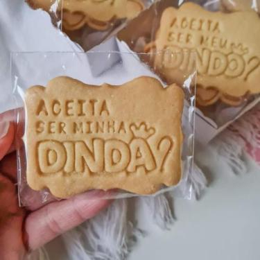 Imagem de Kit 2 Cortadores Convite Dinda e Dindo com Coroa - DOCE IMPRESSO, 12cm