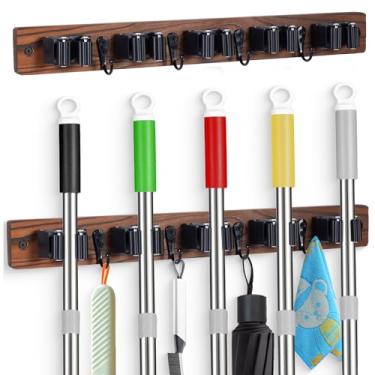 Imagem de Pacote com 2 suportes de vassoura, suporte de parede com 5 compartimentos e 4 ganchos, vassoura de madeira rústica e cabide de esfregão, organizador de ferramentas de jardim e garagem para armário de
