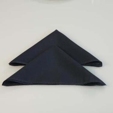 Imagem de Kit Mesa Posta 2 Guardanapos de Tecido + 2 Aneis Perola Prata para Guardanapo - 4 Peças (Preto)