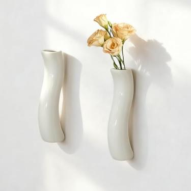 Imagem de GDSZJLJ Conjunto de 2 vasos de cerâmica de parede, vaso de parede branco fosco, vasos de cerâmica minimalistas modernos para flores secas ou frescas, decoração de montagem fácil para sala de estar e