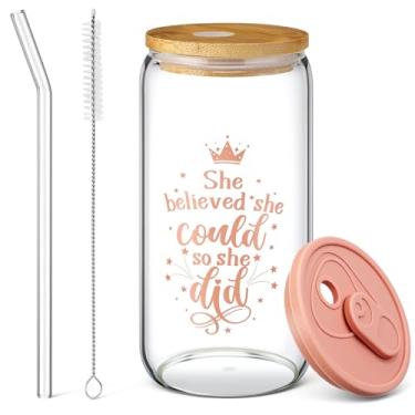 Imagem de Remerry Presentes de formatura para ela - She Believed She Could So She Did - Copo de 473 ml com tampas de bambu e canudos de vidro, presente de graduação da classe de 2026 para estudantes do ensino