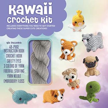 Imagem de Kawaii Crochet Kit: Includes Everything you Need to Get Started Creating These Super Cute Creations!–Kit Includes: 48-page Instruction Book, Crochet Hook, Safety Eyes, 3 Colors of Yarn, Fiberfill Stuffing, Yarn Needle, Embroidery Floss