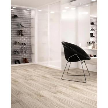 Imagem de Piso Vinílico em Régua Casa Grassi 2mmx18,4cmx122,1cm Cities Lyon