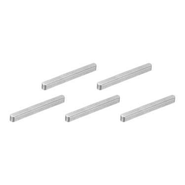 Imagem de uxcell Chave de pena de extremidade redonda, chave de eixo de acionamento paralelo de aço carbono de 4 x 4 x 40 mm, chaveta de máquina para conexão de fixação do tipo de eixo