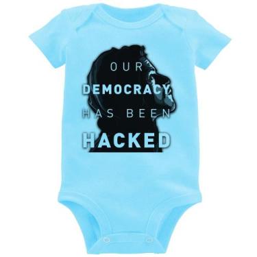 Imagem de Body Bebê Our Democracy Has Been Hacked - Foca na Moda, Azul bebê, M