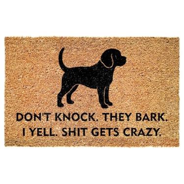 Imagem de Capacho de entrada engraçado Puggle - Don't Knock They Bark I Yell Shit Gets Crazy - Citação ousada para varanda - Pátio - Decoração interna - Tapete antiderrapante durável - Donos de animais de