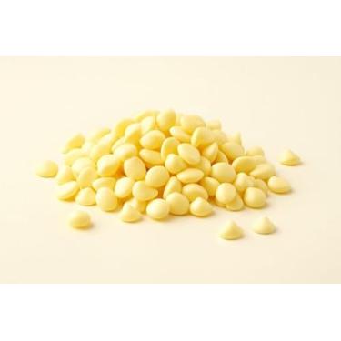 Imagem de Chocolate Branco em Gotas Premium 1,01kg – Kikakau – Gotas de Chocolate Profissional para Confeitaria, Recheios e Coberturas