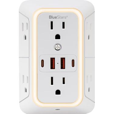 Imagem de Tiras de alimentação de parede para montagem na parede, 6 extensores de tomadas, 4 portas USB (5 V, 2,4 A, 12 W) e filtro de luz noturna de 3 lados com adaptador de tomadas espaçadas - Protetor contra