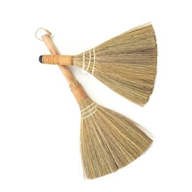Imagem de TTS For Home Conjunto de 2 vassouras para crianças de 32 cm e 42 cm - Vassoura macia de palha natural vietnamita - Vassoura de cerdas macias, vassoura decorativa