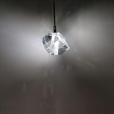 Imagem de Luminária Pendente Cubo de Cristal K9 | Luminária de Teto Moderna Cromada com Uma Cabeça | Mini Luminária Pendente com Soquete G4 | Lustres Pequenos para Sala de Estar, Cozinha, Ilha e Sala