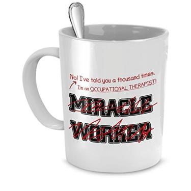 Imagem de Caneca divertida de terapeuta ocupacional I Told You I'm Not A Miracle Worker presente para terapeutas ocupacionais