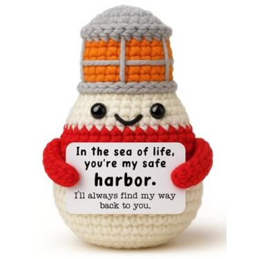 Imagem de Hweijm Crochet Lighthouse Gift Handmade Mini Collectible, Romantic Lighthouse Gift with Card, Couples Anniversary Birthday Present, Boyfriend Girlfriend Sentimental Christmas Holiday