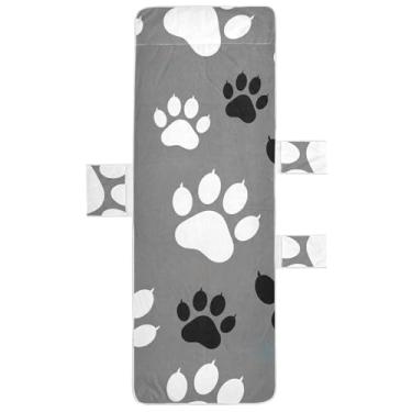 Imagem de Capa de toalha de cadeira de praia e piscina com estampa de pata de cachorro preto e branco com bolsos espreguiçadeira de praia 215 x 76 cm