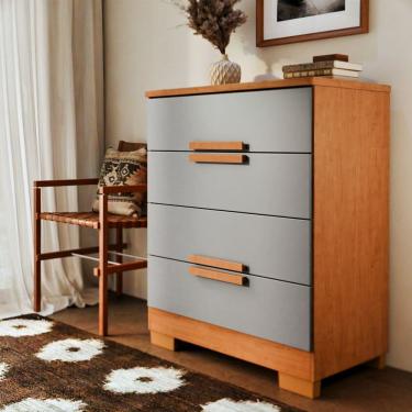 Imagem de Cômoda 4 Gavetas com Amplo Espaço, Puxadores Sofisticados e Corrediças Telescópicas – Design Moderno para Quarto