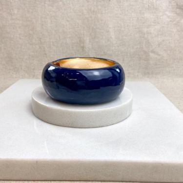Imagem de Bracelete Grosso Dourado Esmaltado Cor:Marinho - Camila Vanni, Marinho