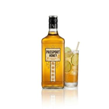 Imagem de Whisky Passport Honey 670ml Sabor Suave e Marcante Para Drinks e Coque